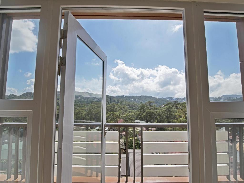 Newtown Plaza Hotel Baguio City Zewnętrze zdjęcie